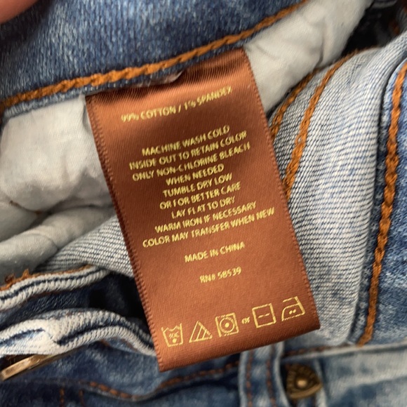 KUT from the Kloth~Katy Boyfriend Jeans - Picture 8 of 9